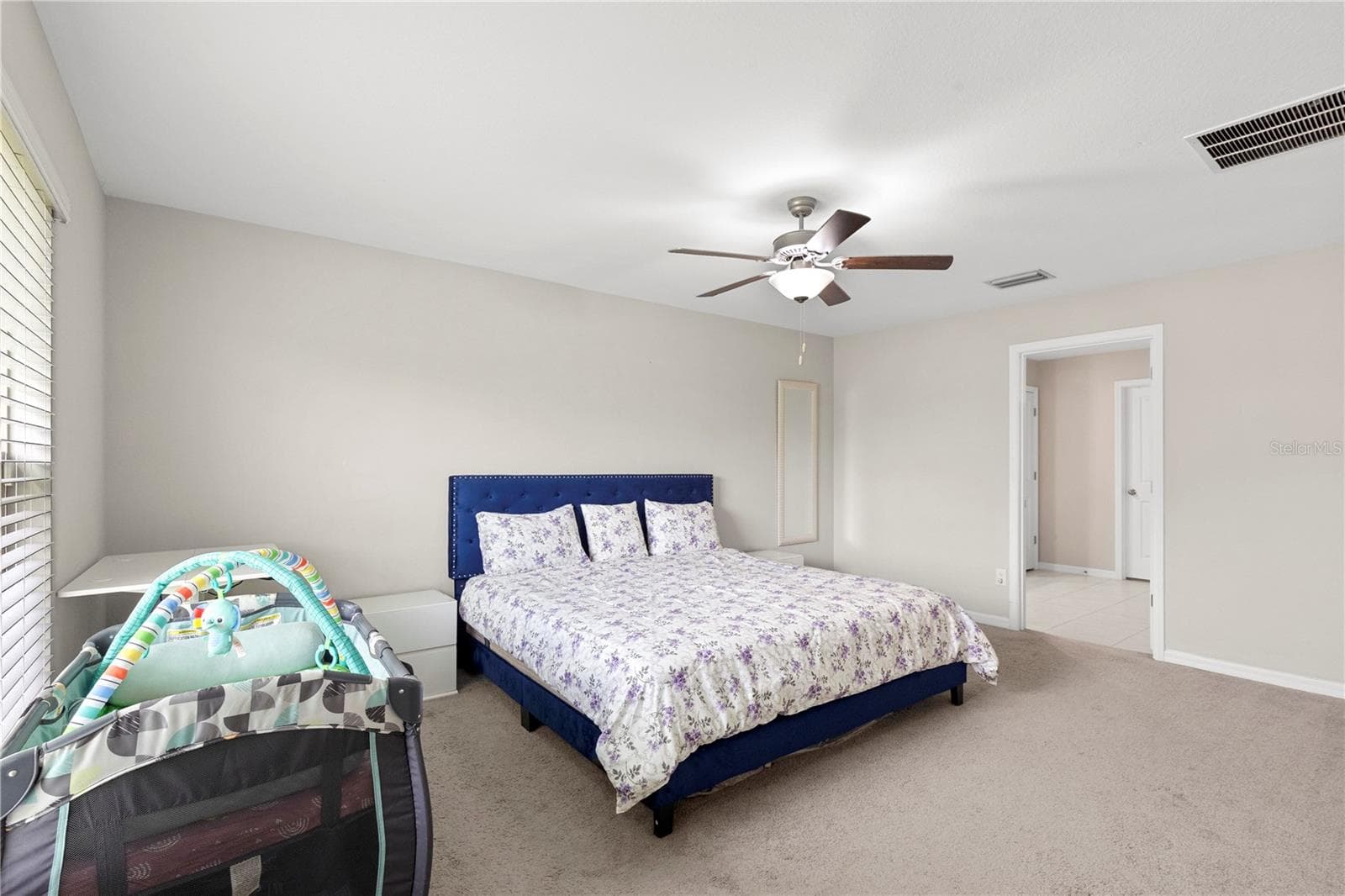 Single Family Residence at 31664 SUN KETTLE LOOP, WESLEY CHAPEL, photo 22 of 53