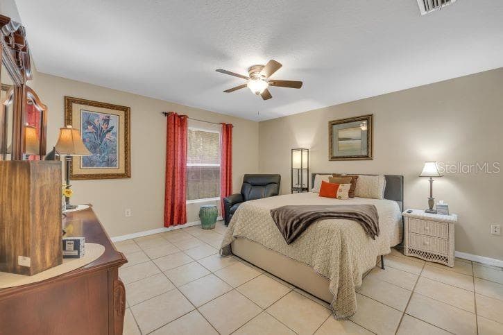 Single Family Residence at 27 PATRIC DR, PALM COAST, photo 17 of 18