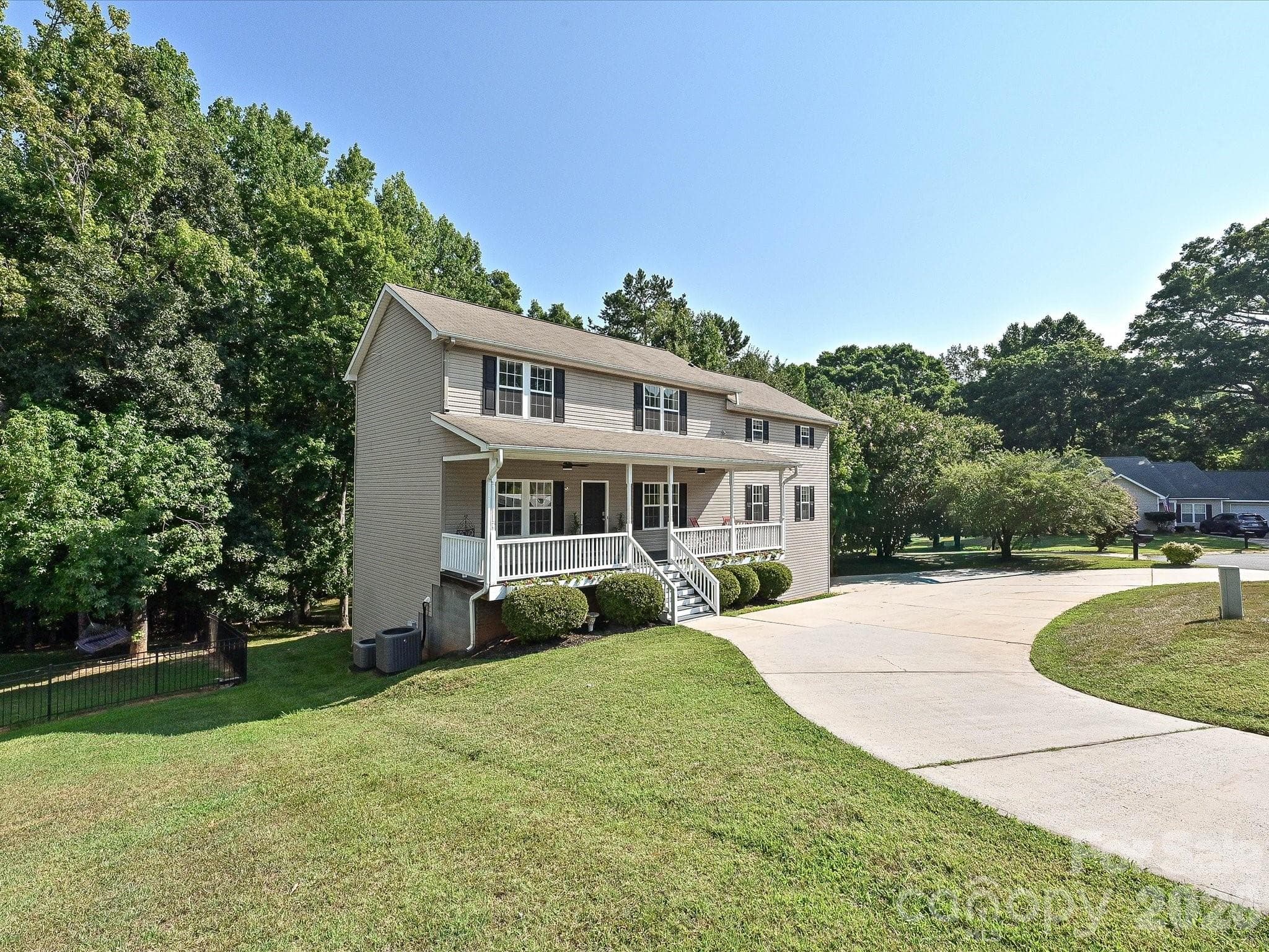 1401 Wall Street
