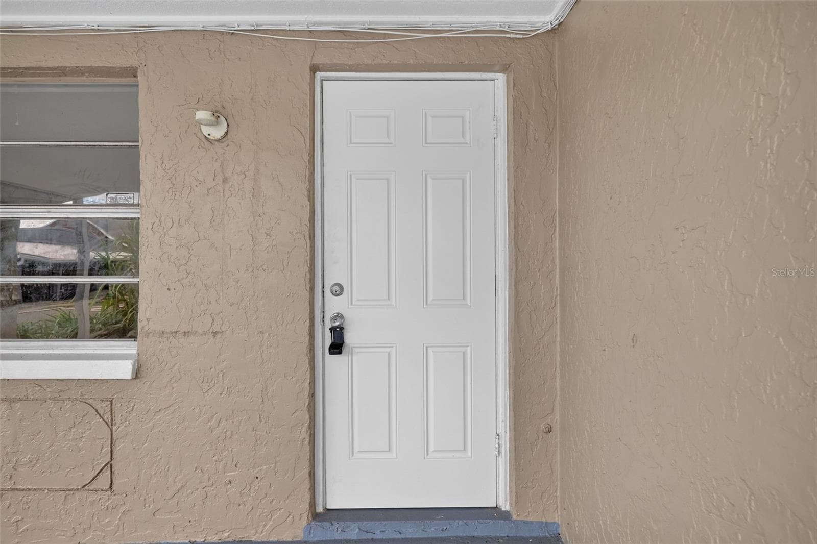 Single Family Residence at 3311 E CHELSEA ST, TAMPA, photo 6 of 33