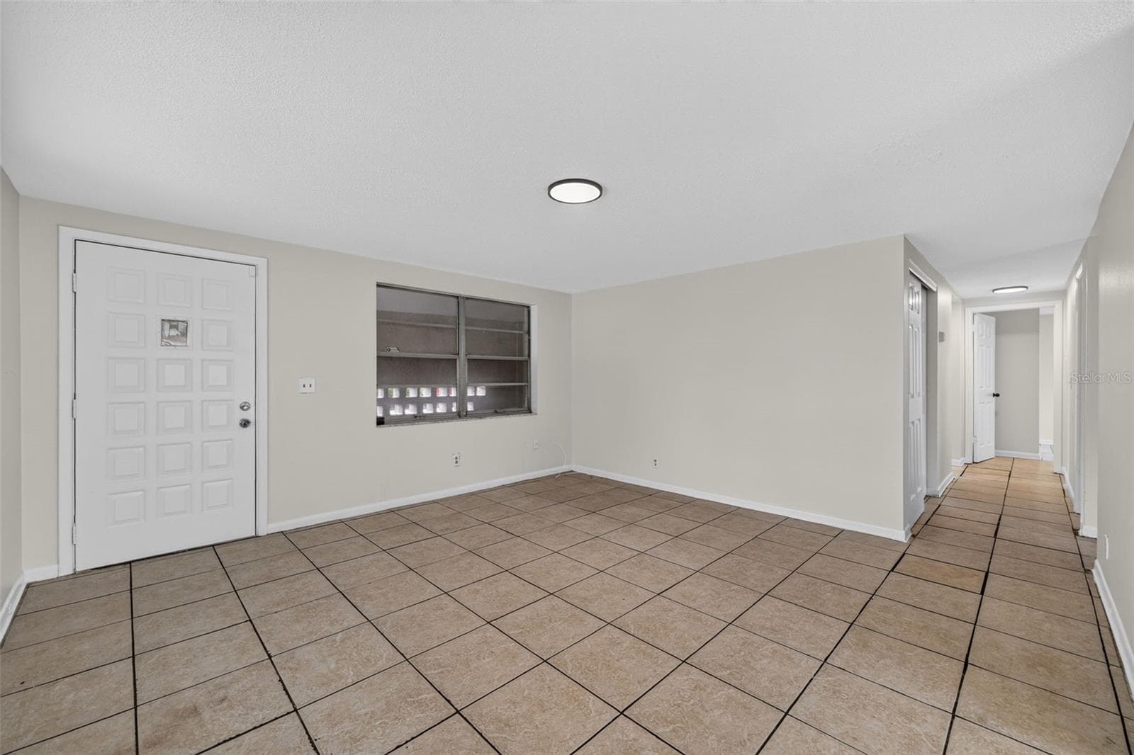 Single Family Residence at 3311 E CHELSEA ST, TAMPA, photo 8 of 33