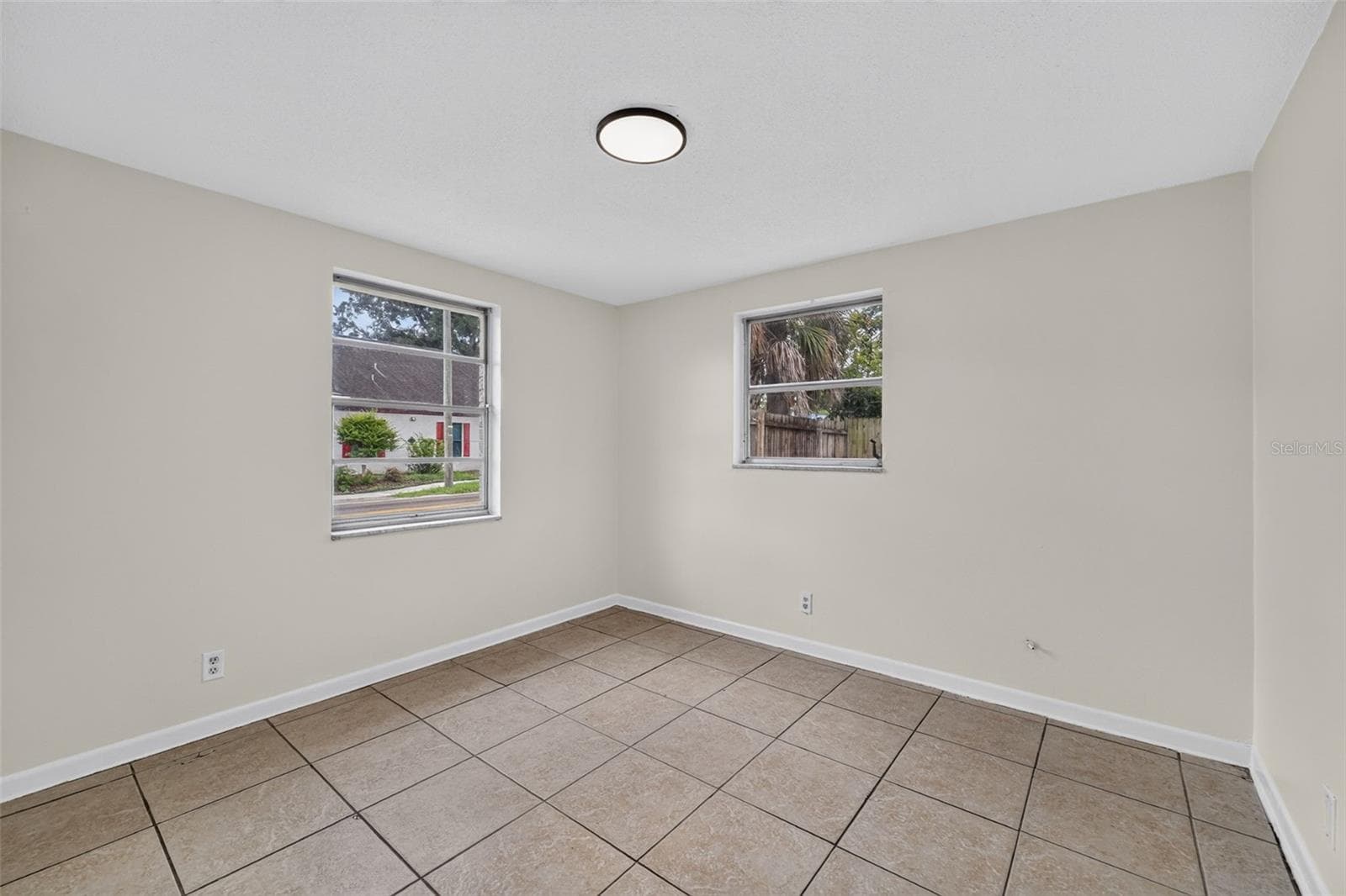 Single Family Residence at 3311 E CHELSEA ST, TAMPA, photo 20 of 33