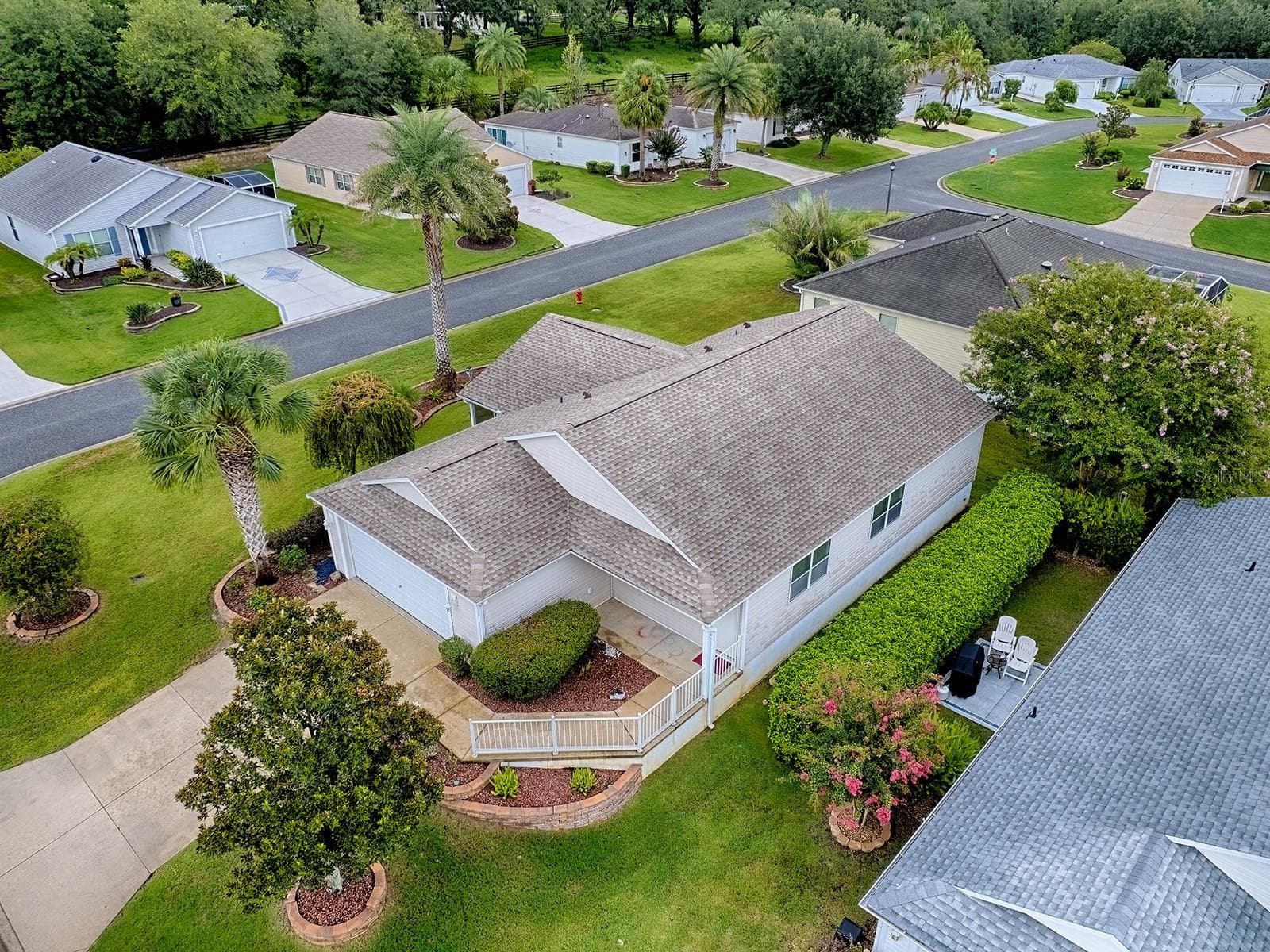 New Roof 2025 - 250 ARBELLA LOOP, THE VILLAGES