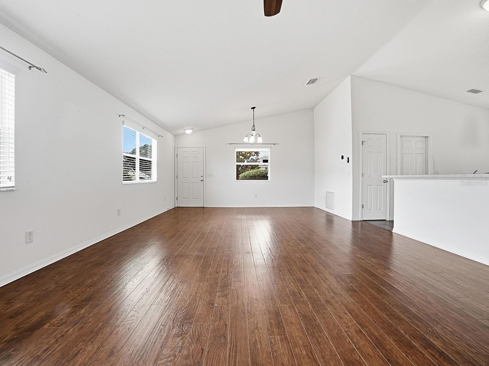 Single Family Residence at 250 ARBELLA LOOP, THE VILLAGES, photo 11 of 43