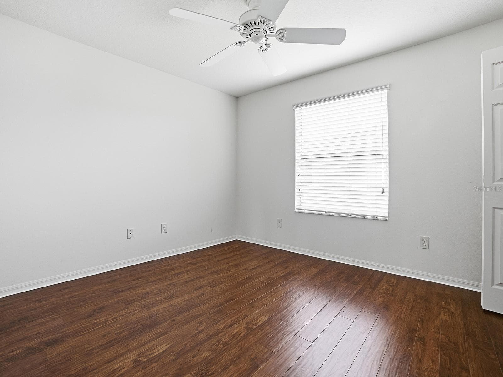 Bedroom 2 with Laminant Flooring - 250 ARBELLA LOOP, THE VILLAGES