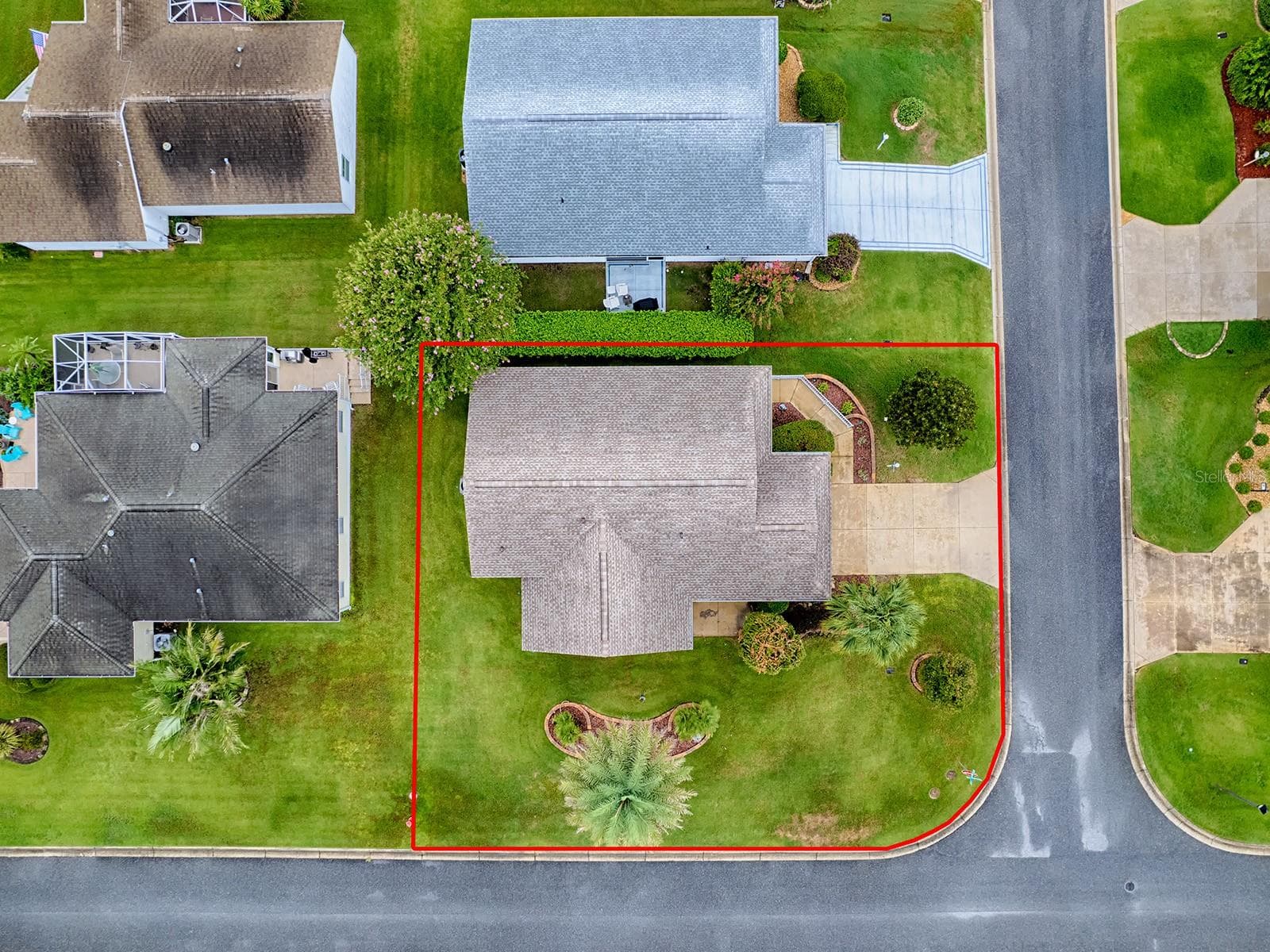 Single Family Residence at 250 ARBELLA LOOP, THE VILLAGES, photo 41 of 43