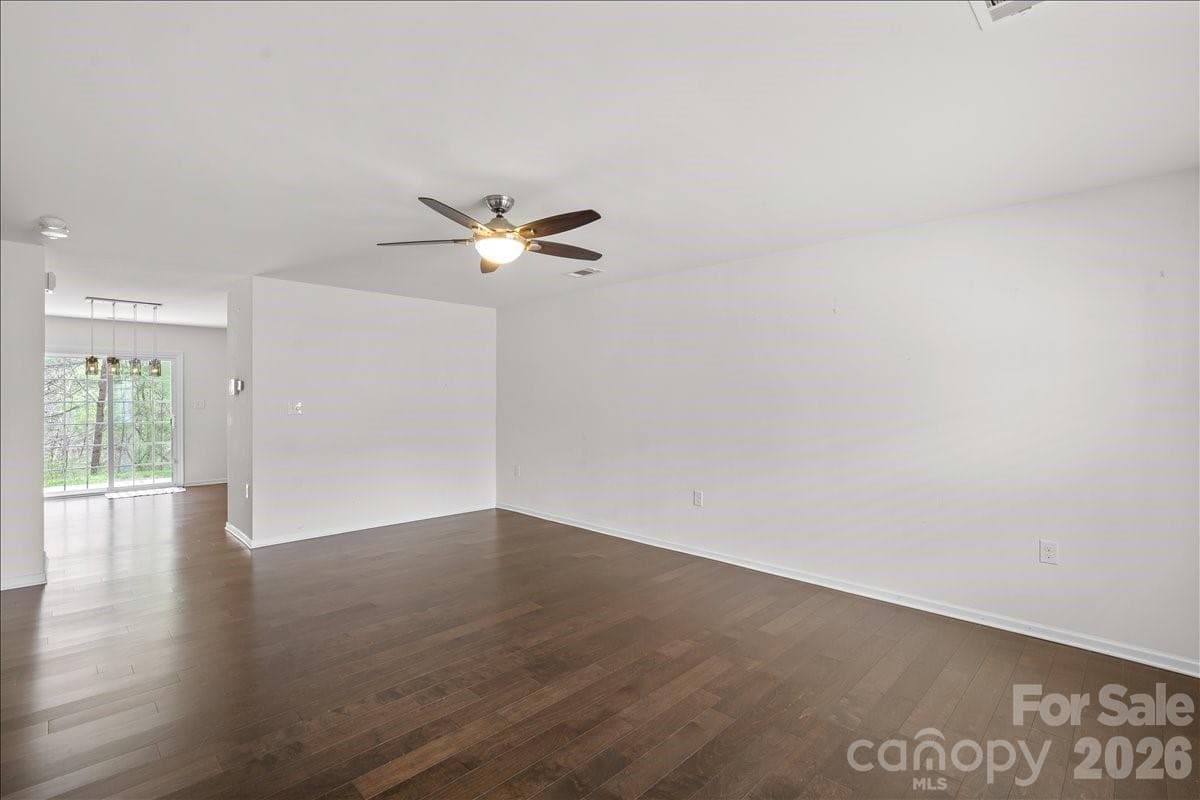 Living Room - 6066 Benedict Place, Indian Land
