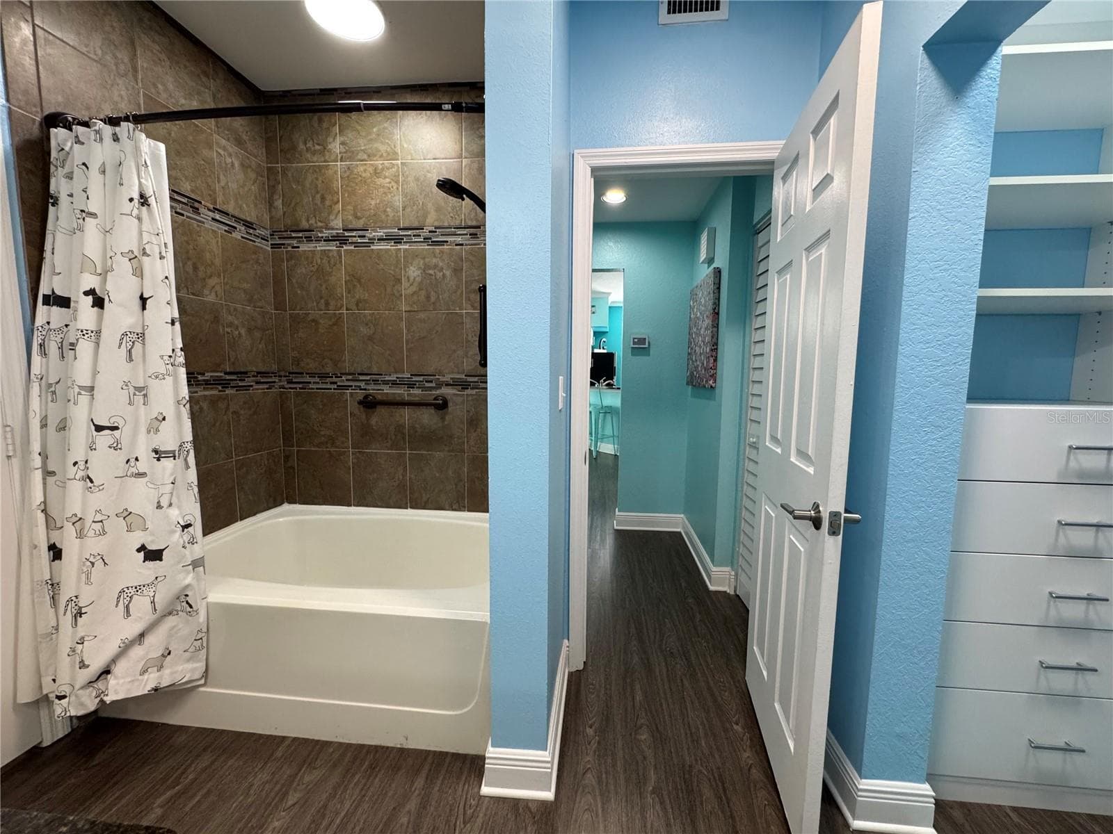 Condominium at 9288 LAKE CHASE ISLAND WAY, TAMPA, photo 25 of 63