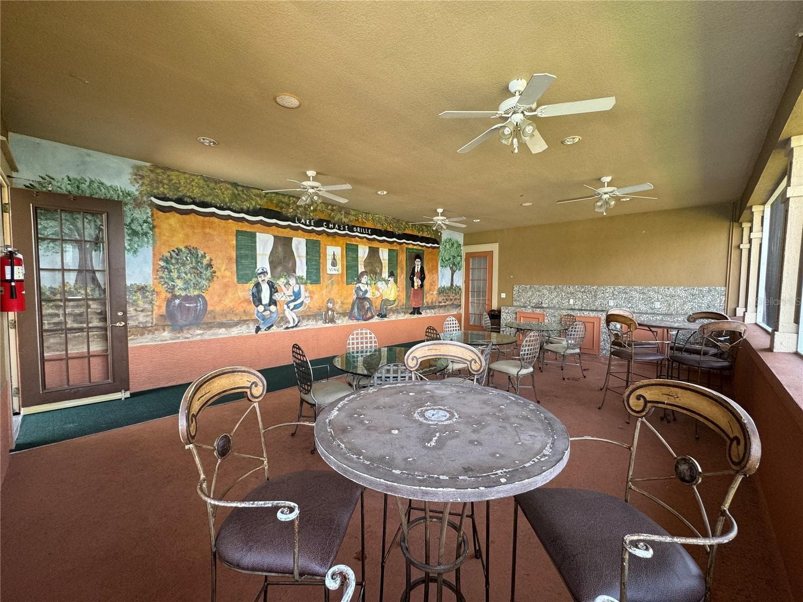 Condominium at 9288 LAKE CHASE ISLAND WAY, TAMPA, photo 48 of 63