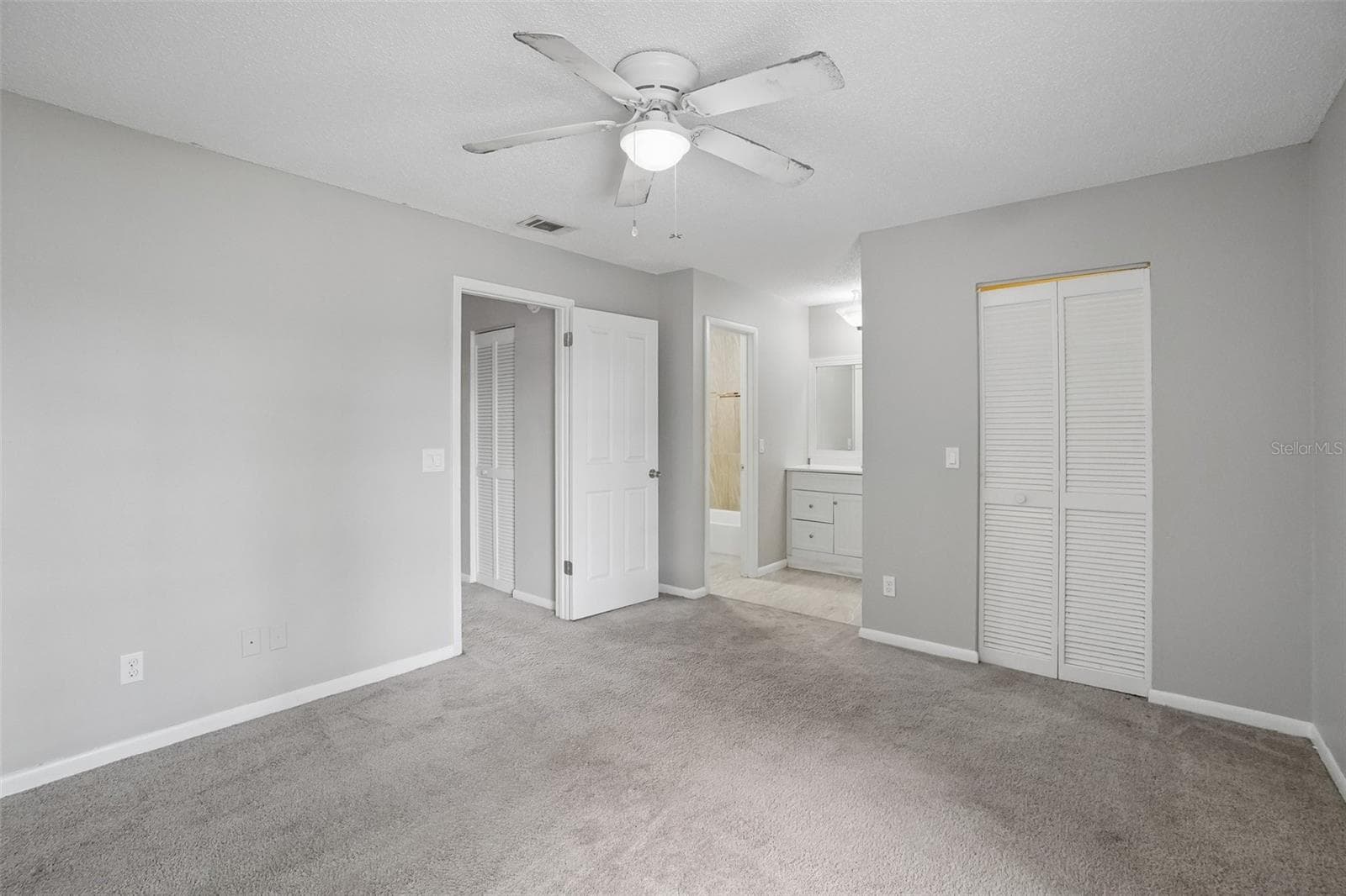 Master Bedroom - 1310 MOUNTAIN VIEW DR #105, TAMPA