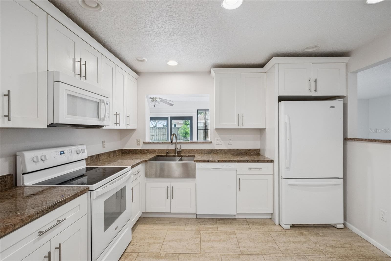 Single Family Residence at 1298 MADELENA AVE, WINTER SPRINGS, photo 6 of 20