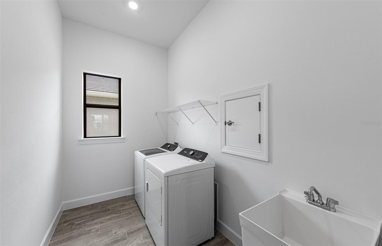 Photos of actual home. - 5006 GOLDEN SHORE CT, LAKEWOOD RANCH