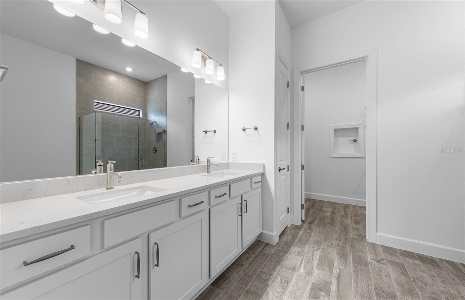 Photos of actual home. - 5006 GOLDEN SHORE CT, LAKEWOOD RANCH