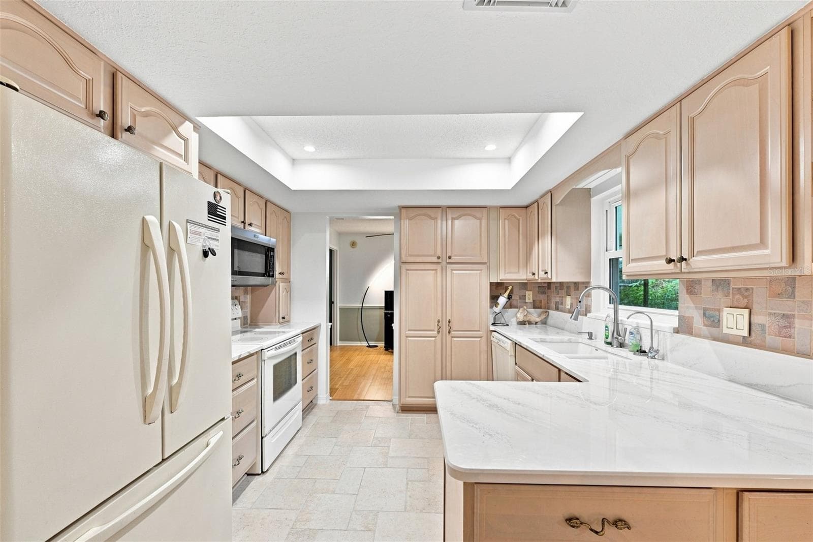 Single Family Residence at 2107 W FORE DR, TAMPA, photo 17 of 52