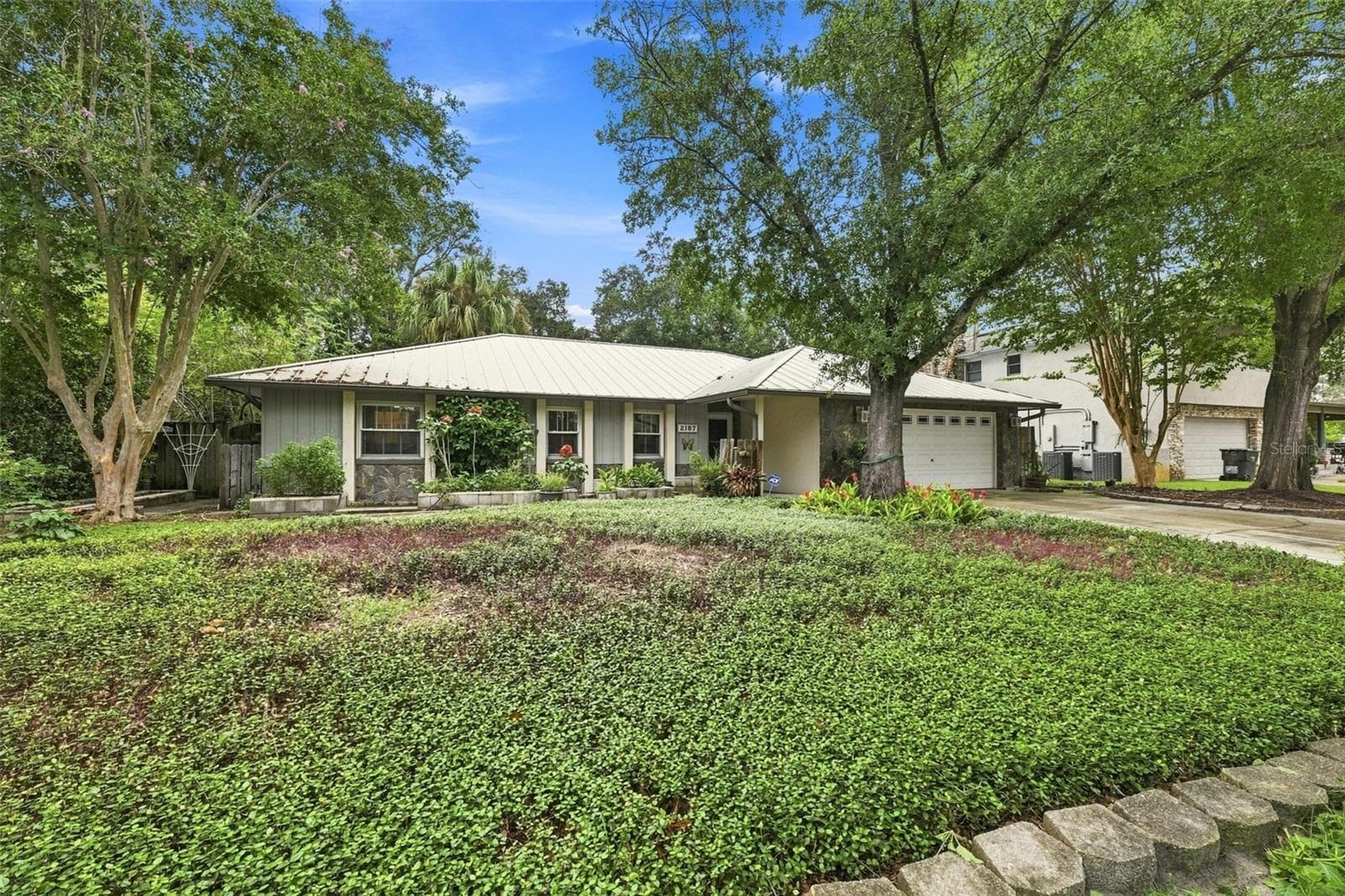 Single Family Residence at 2107 W FORE DR, TAMPA, photo 45 of 52