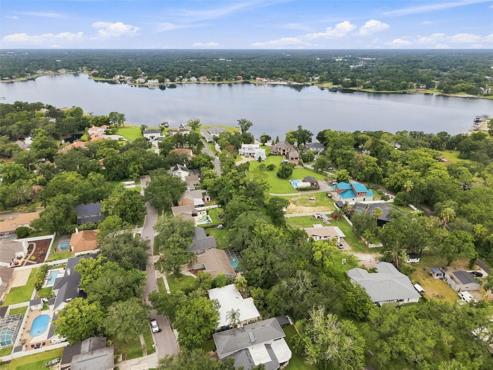 Single Family Residence at 2107 W FORE DR, TAMPA, photo 47 of 52