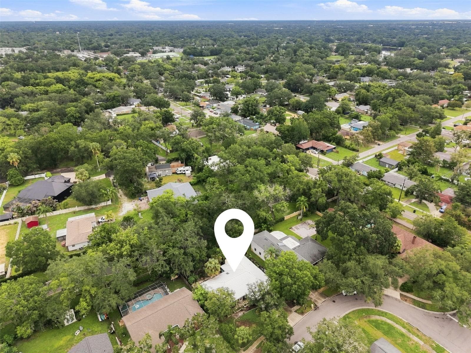 Single Family Residence at 2107 W FORE DR, TAMPA, photo 48 of 52