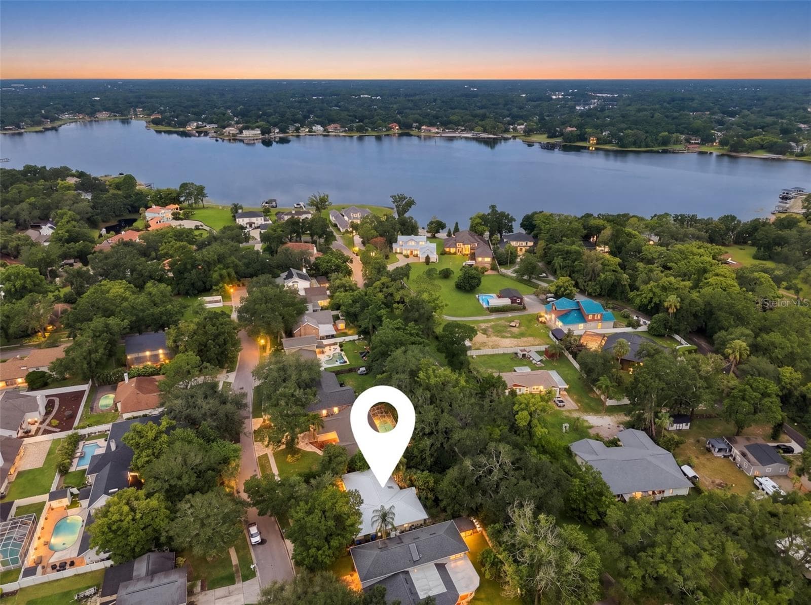 Single Family Residence at 2107 W FORE DR, TAMPA, photo 5 of 52