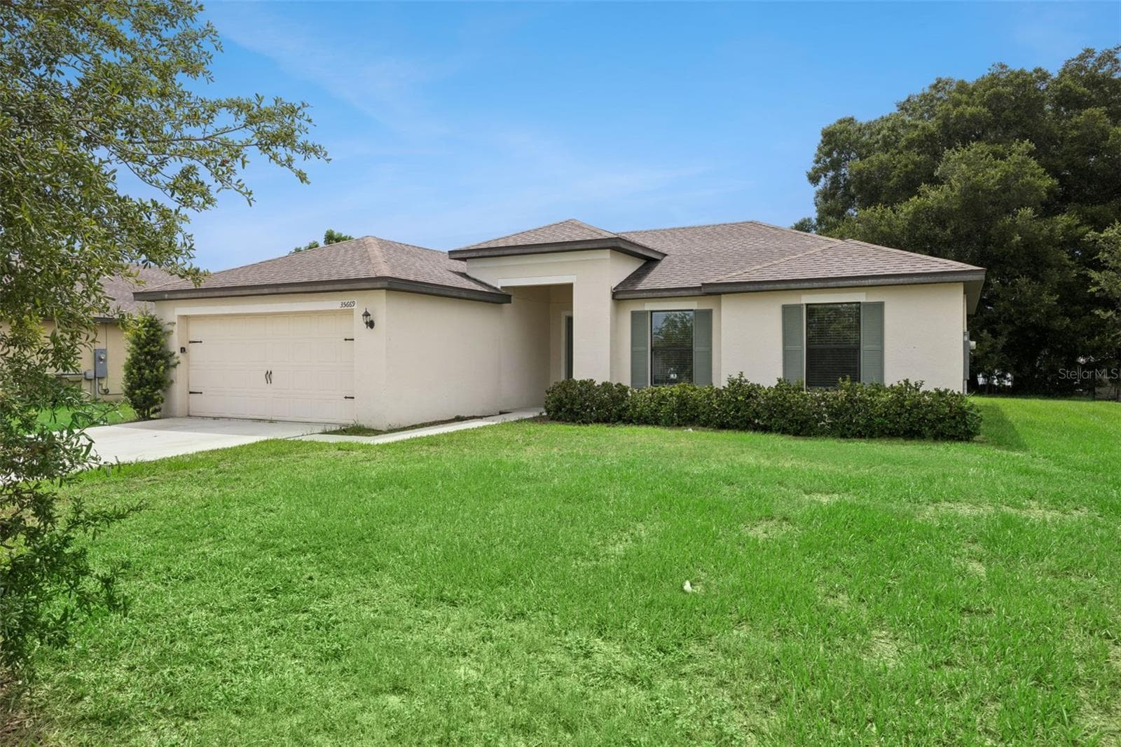 Single Family Residence at 35669 ROSE MOSS AVE, LEESBURG, photo 4 of 38
