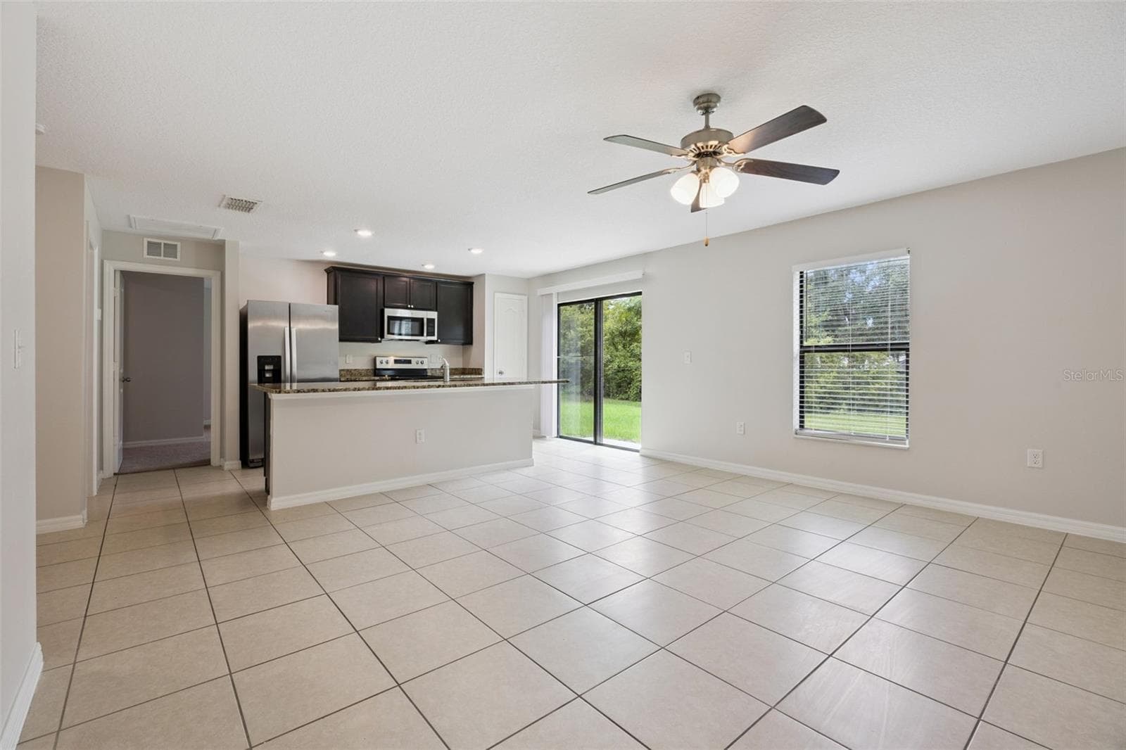 Single Family Residence at 35669 ROSE MOSS AVE, LEESBURG, photo 7 of 38