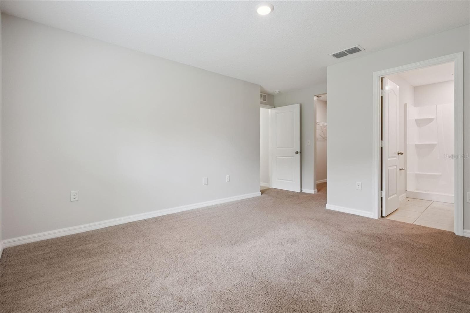 Single Family Residence at 35669 ROSE MOSS AVE, LEESBURG, photo 21 of 38