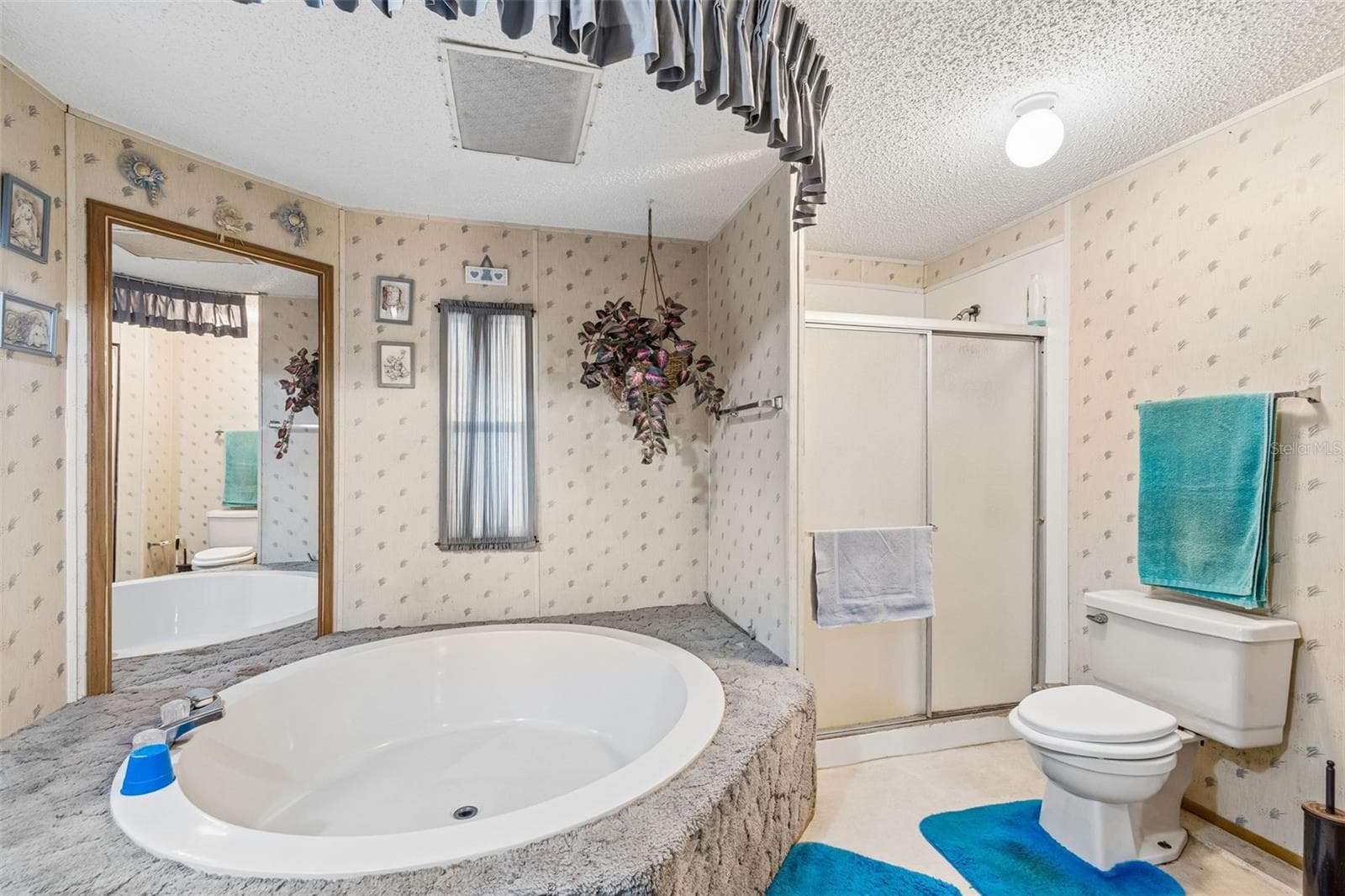 Manufactured Home at 6325 OAKVIEW LN, LAKELAND, photo 18 of 47