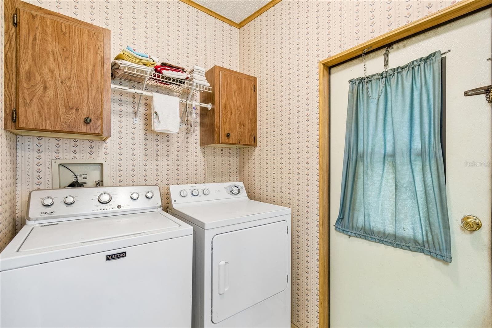 Manufactured Home at 6325 OAKVIEW LN, LAKELAND, photo 23 of 47
