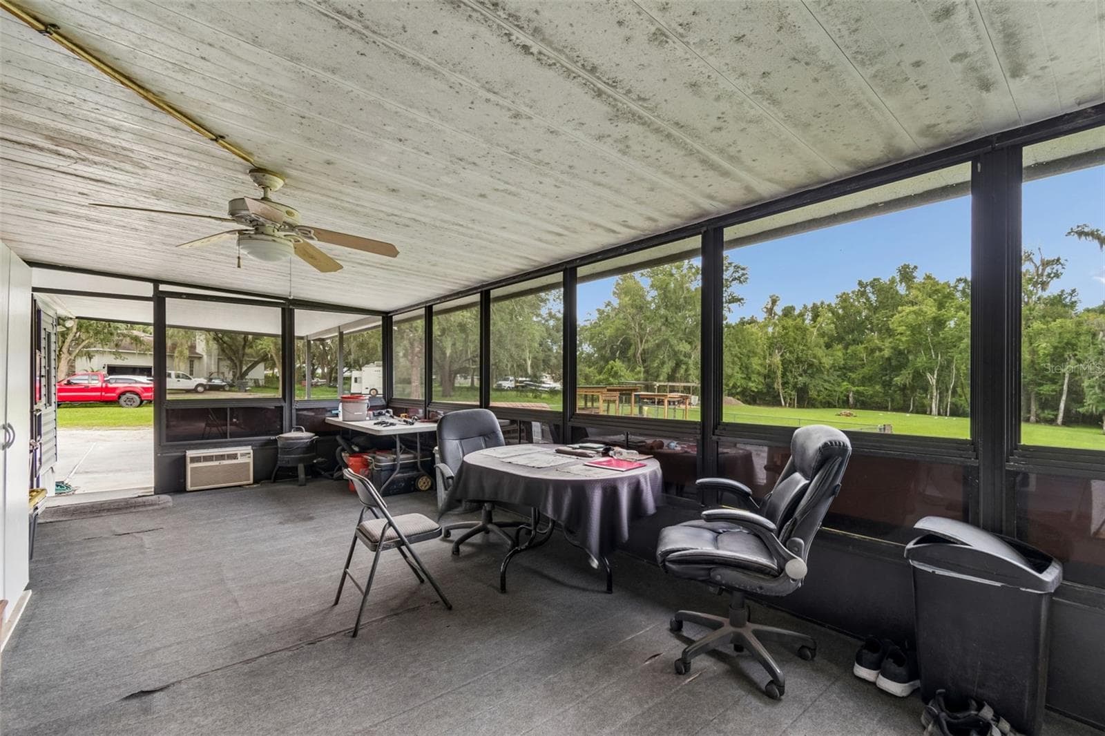 Manufactured Home at 6325 OAKVIEW LN, LAKELAND, photo 25 of 47