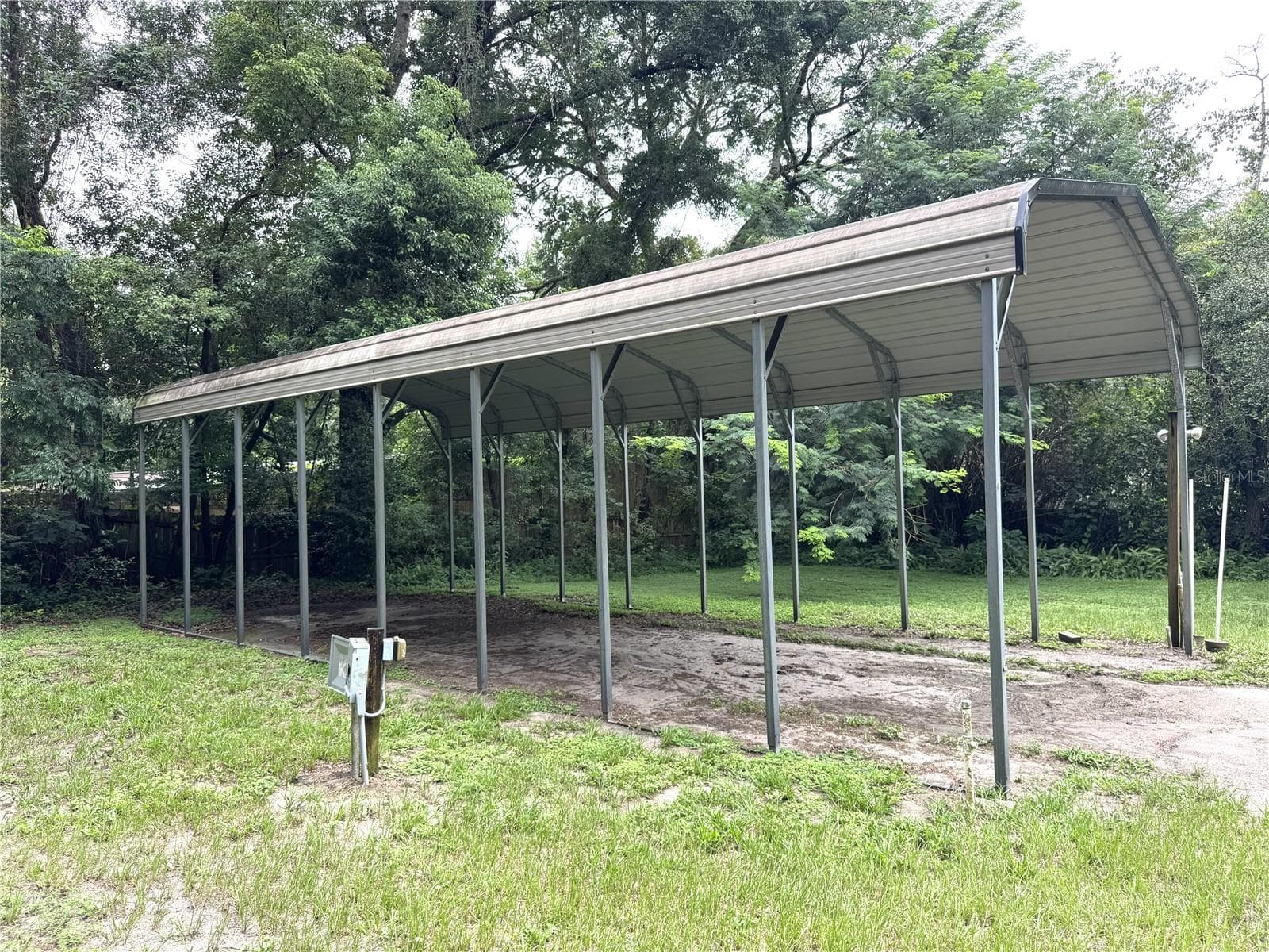 RV Storage with hookup - 560 N LAKE PLEASANT RD, APOPKA