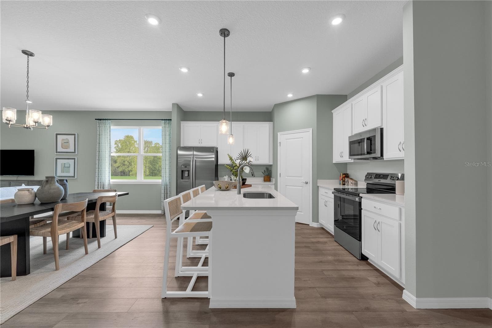 Single Family Residence at 6755 WINTERBERRY DR, LAKE HAMILTON, photo 17 of 39