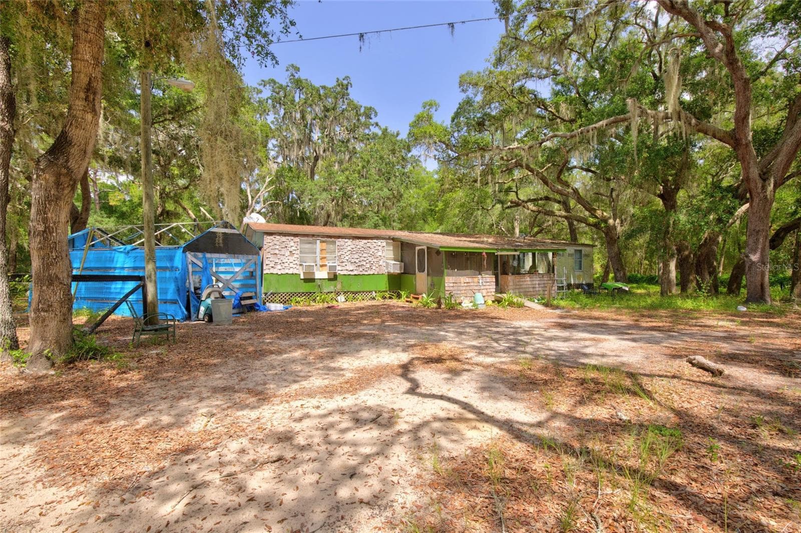 Manufactured Home at 9955 SE 160TH AVE, OCKLAWAHA, photo 5 of 51