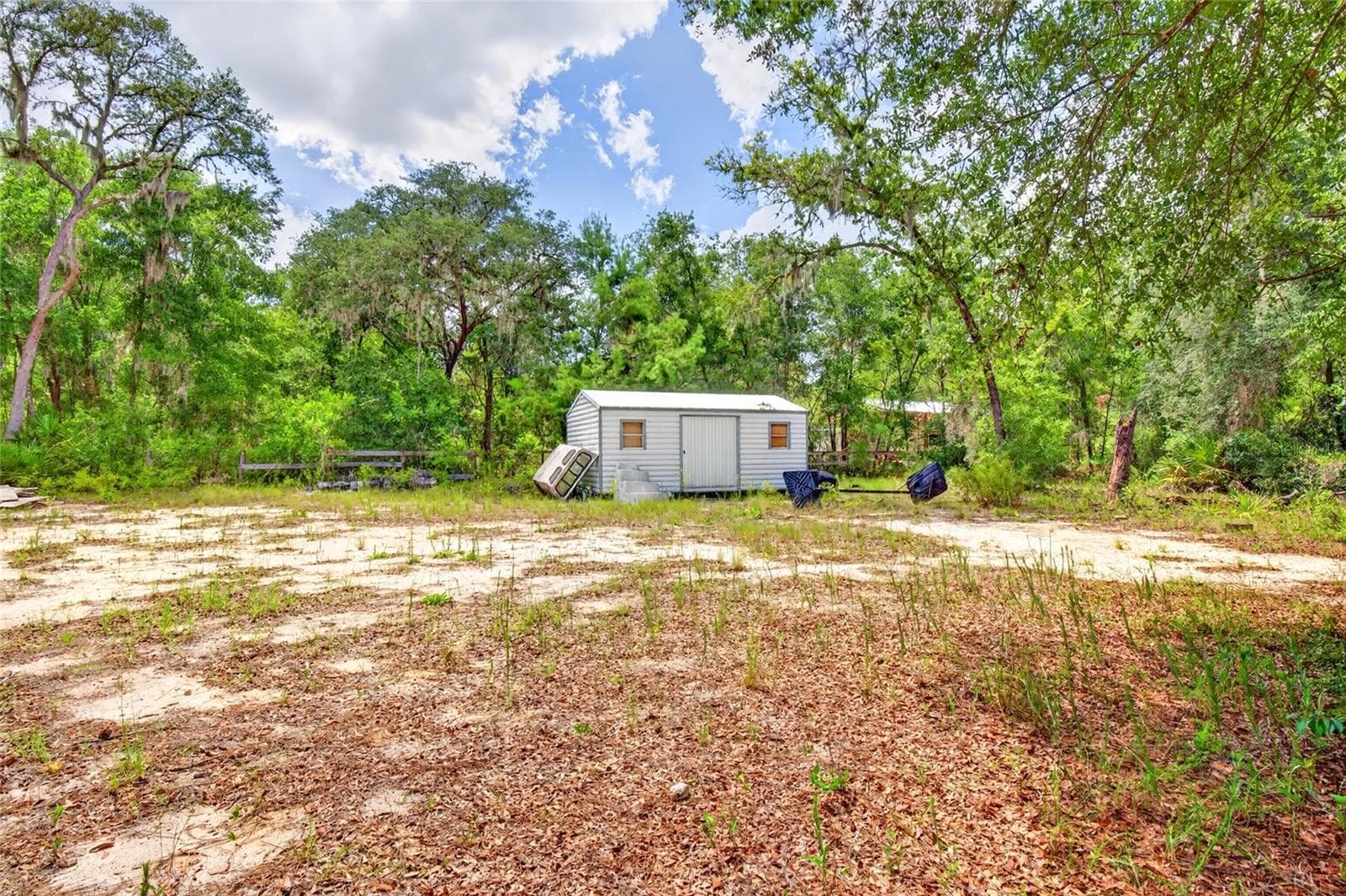 Manufactured Home at 9955 SE 160TH AVE, OCKLAWAHA, photo 7 of 51