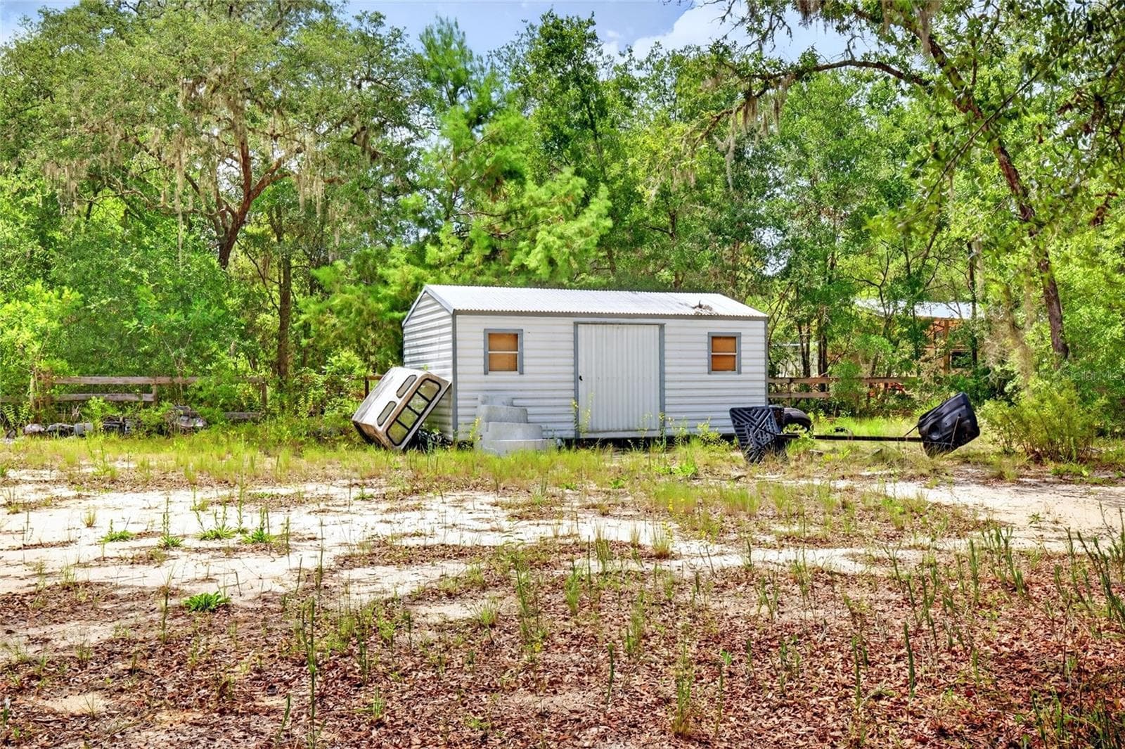 Manufactured Home at 9955 SE 160TH AVE, OCKLAWAHA, photo 8 of 51