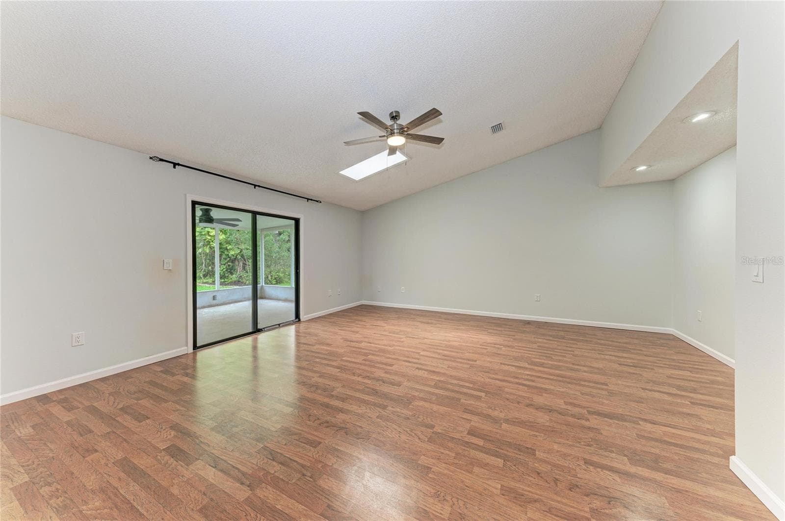 Single Family Residence at 5506 82ND AVENUE DR E, PALMETTO, photo 11 of 43