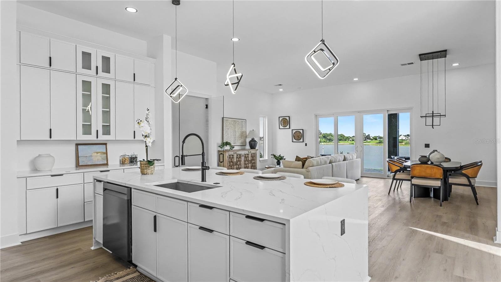 Single Family Residence at 156 CALADIUM AVE, LAKE ALFRED, photo 12 of 65