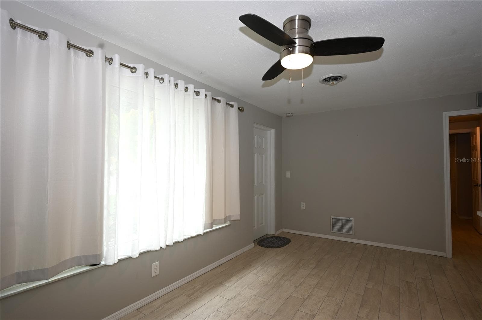 dining area off kitchen and family room - 1620 MORNING DOVE LN, ENGLEWOOD
