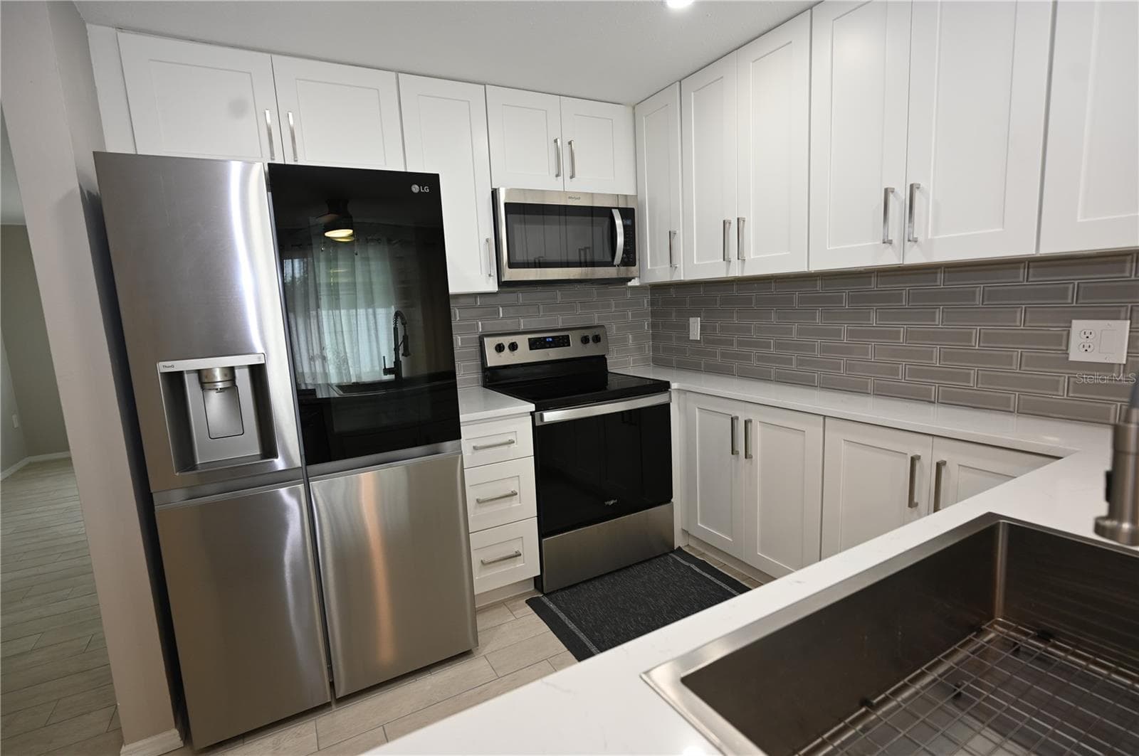 Single Family Residence at 1620 MORNING DOVE LN, ENGLEWOOD, photo 12 of 39