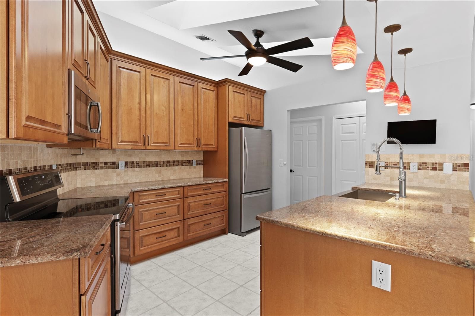 Single Family Residence at 6857 IDLEWILD ST, FORT MYERS, photo 12 of 74