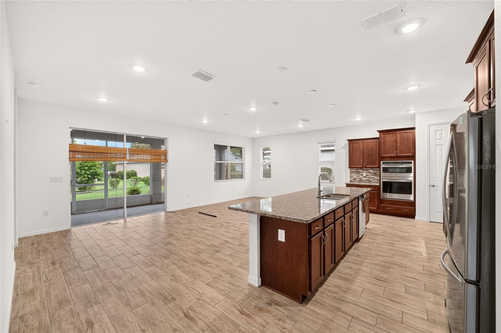 Single Family Residence at 9269 SW 97TH CIR, OCALA, photo 12 of 40