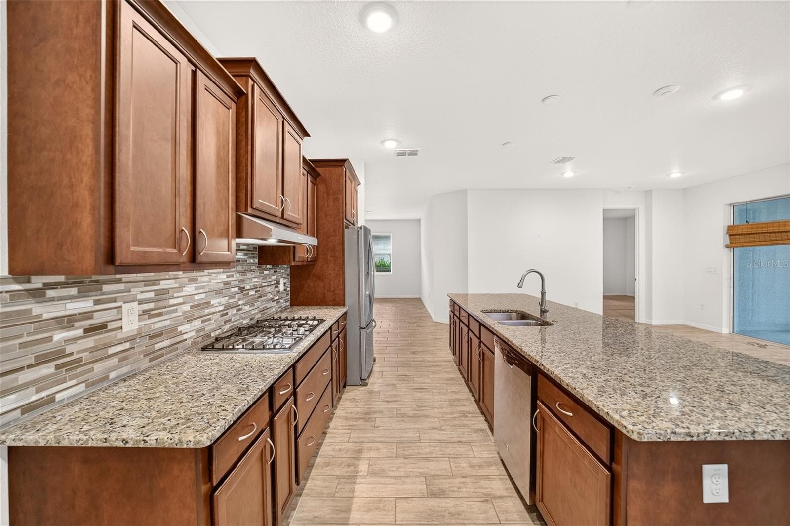 Single Family Residence at 9269 SW 97TH CIR, OCALA, photo 14 of 40