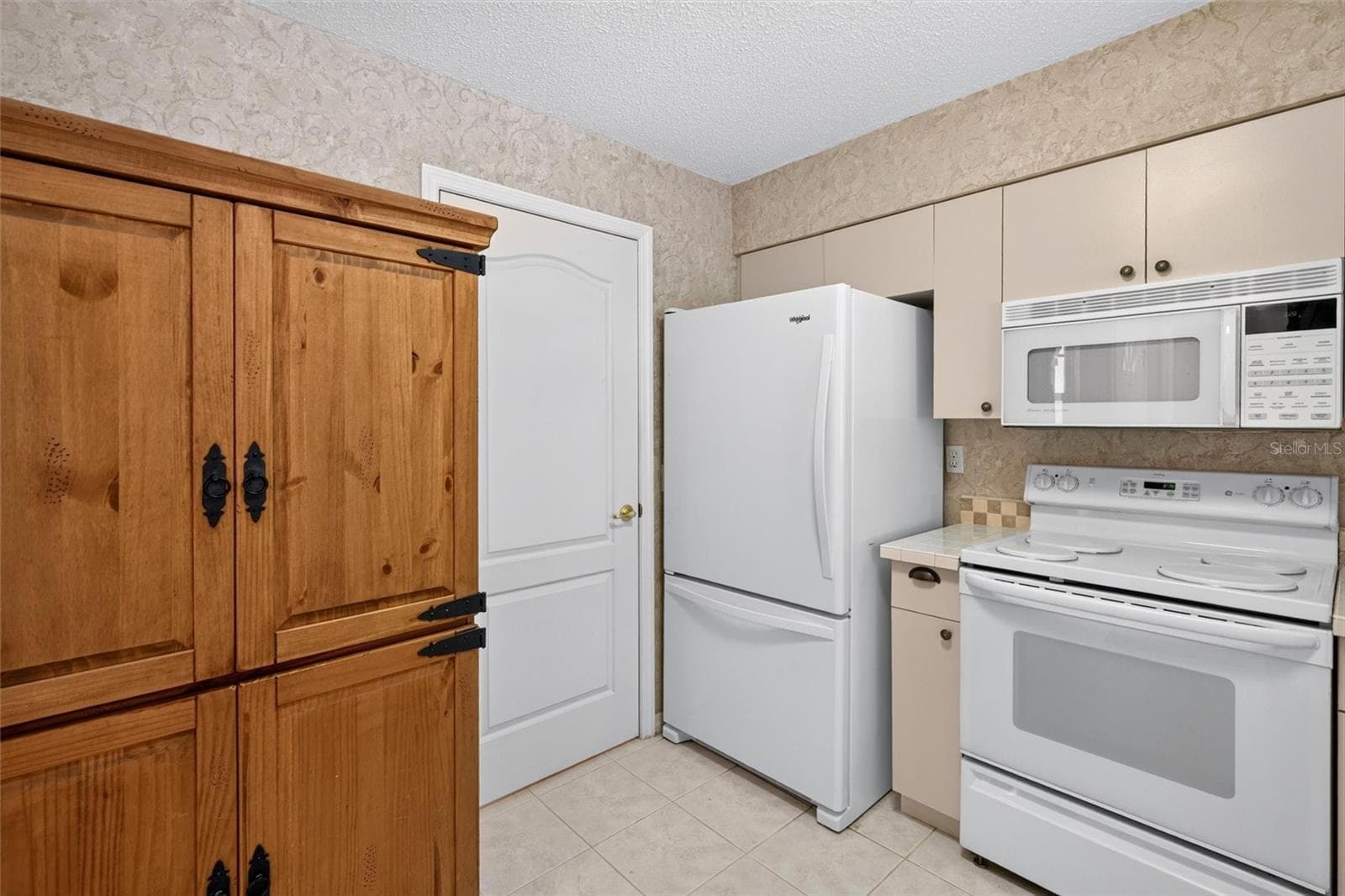 Townhouse at 525 LAKE BRIDGE DR, ORMOND BEACH, photo 23 of 92