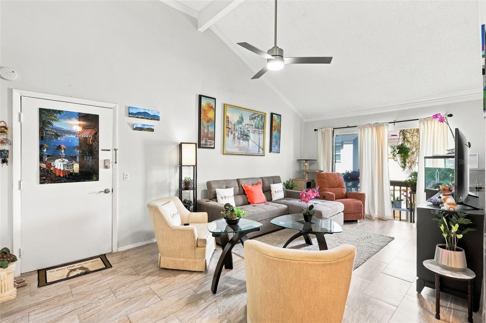 Living room space - 430 WINDMEADOWS ST, ALTAMONTE SPRINGS