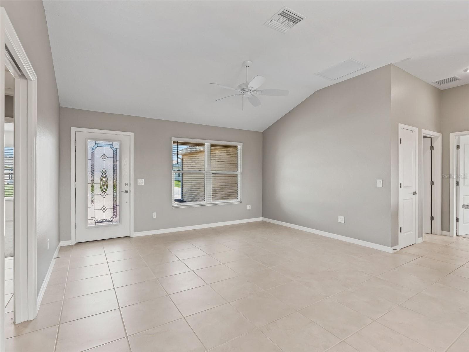 Single Family Residence at 2816 NAVY HILL CIR, THE VILLAGES, photo 12 of 51