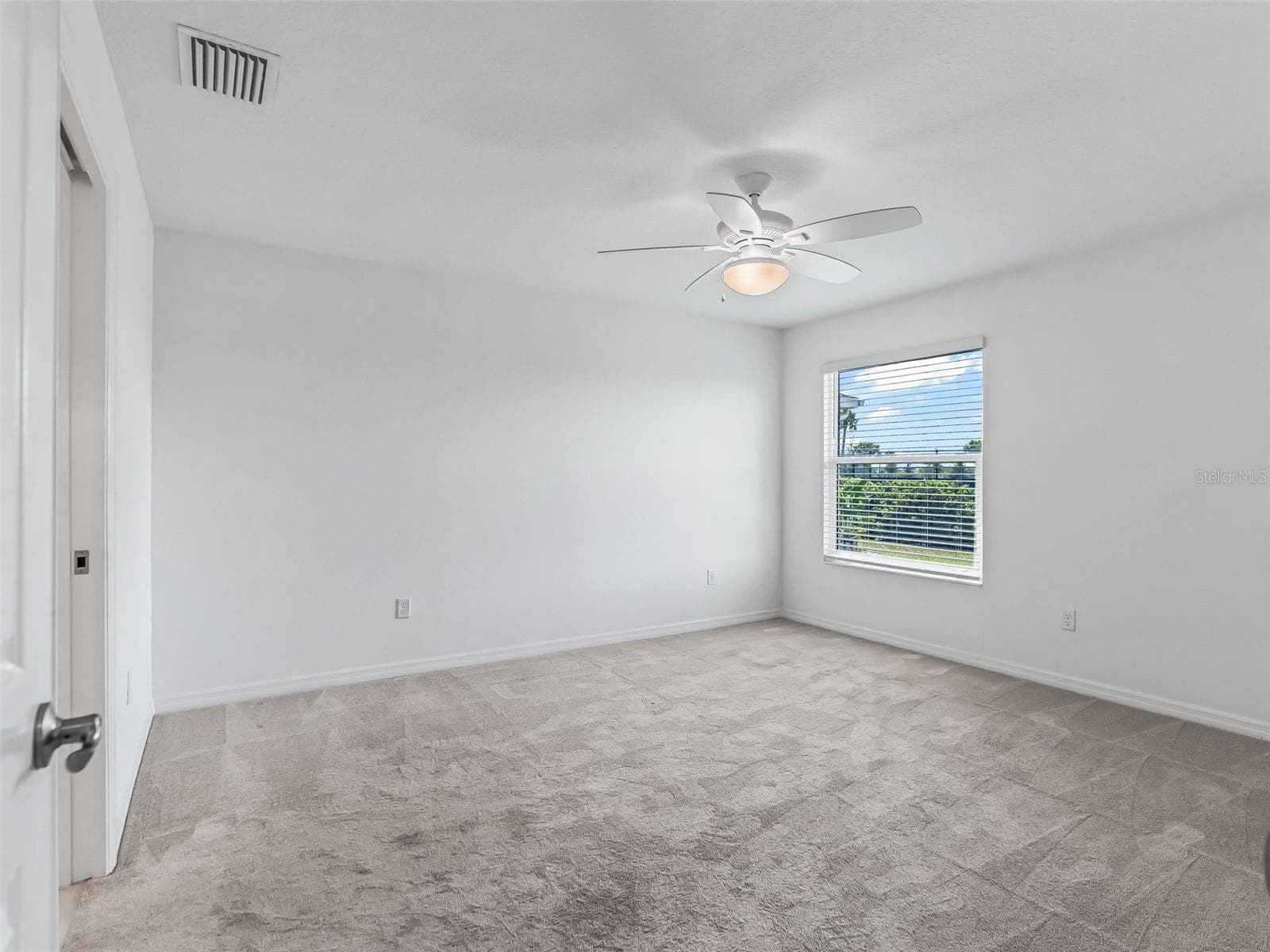 Single Family Residence at 2816 NAVY HILL CIR, THE VILLAGES, photo 21 of 51