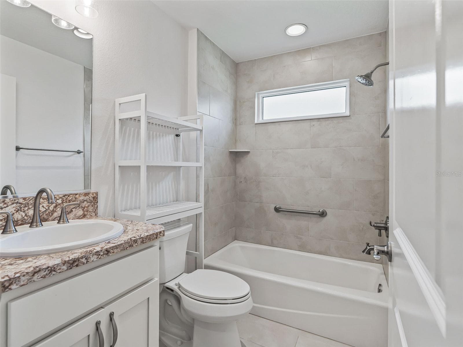 Single Family Residence at 2816 NAVY HILL CIR, THE VILLAGES, photo 30 of 51
