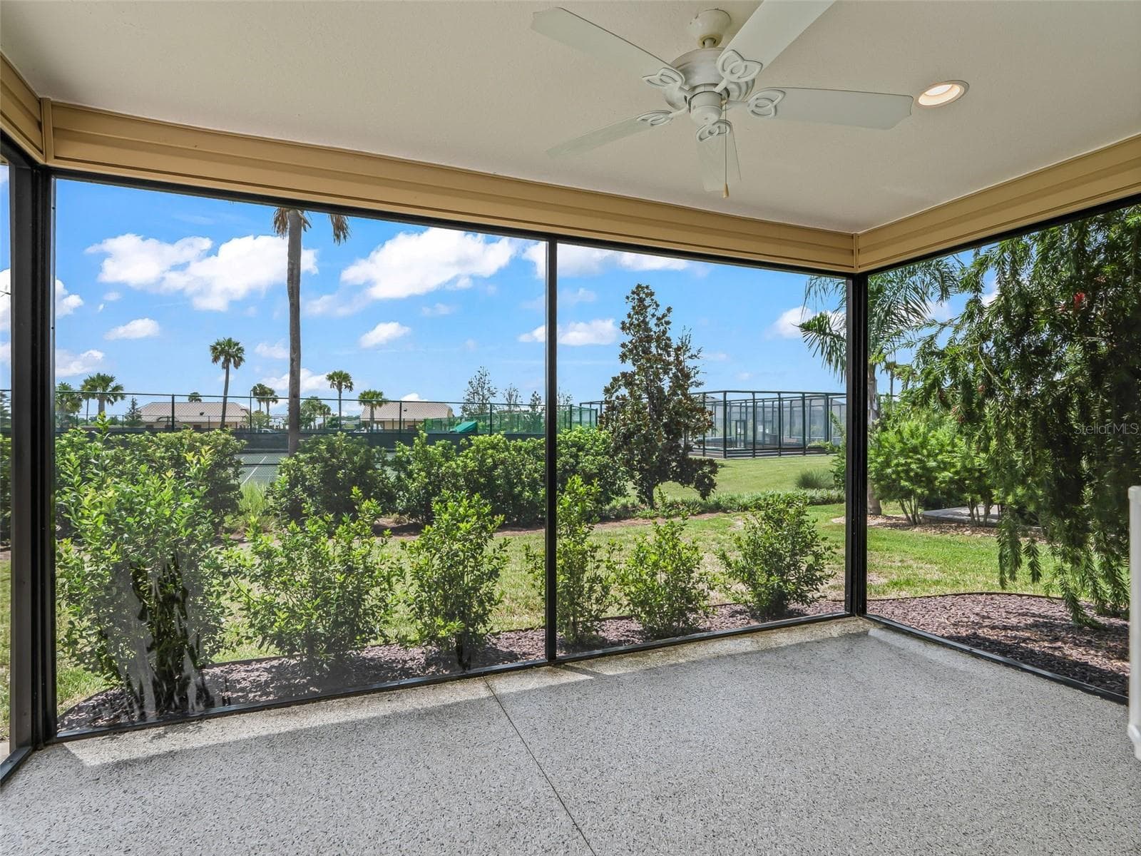 Single Family Residence at 2816 NAVY HILL CIR, THE VILLAGES, photo 36 of 51