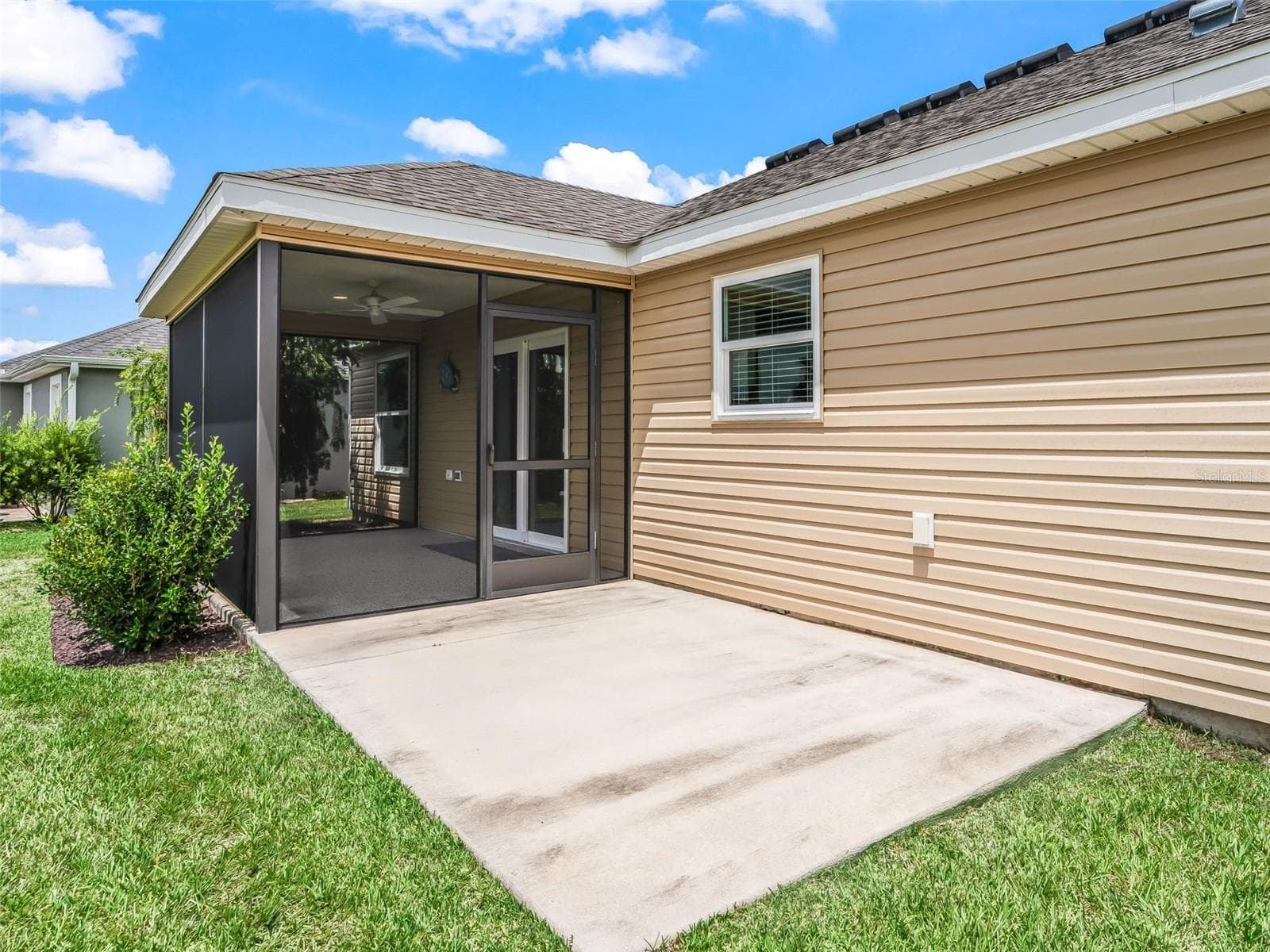 Single Family Residence at 2816 NAVY HILL CIR, THE VILLAGES, photo 39 of 51