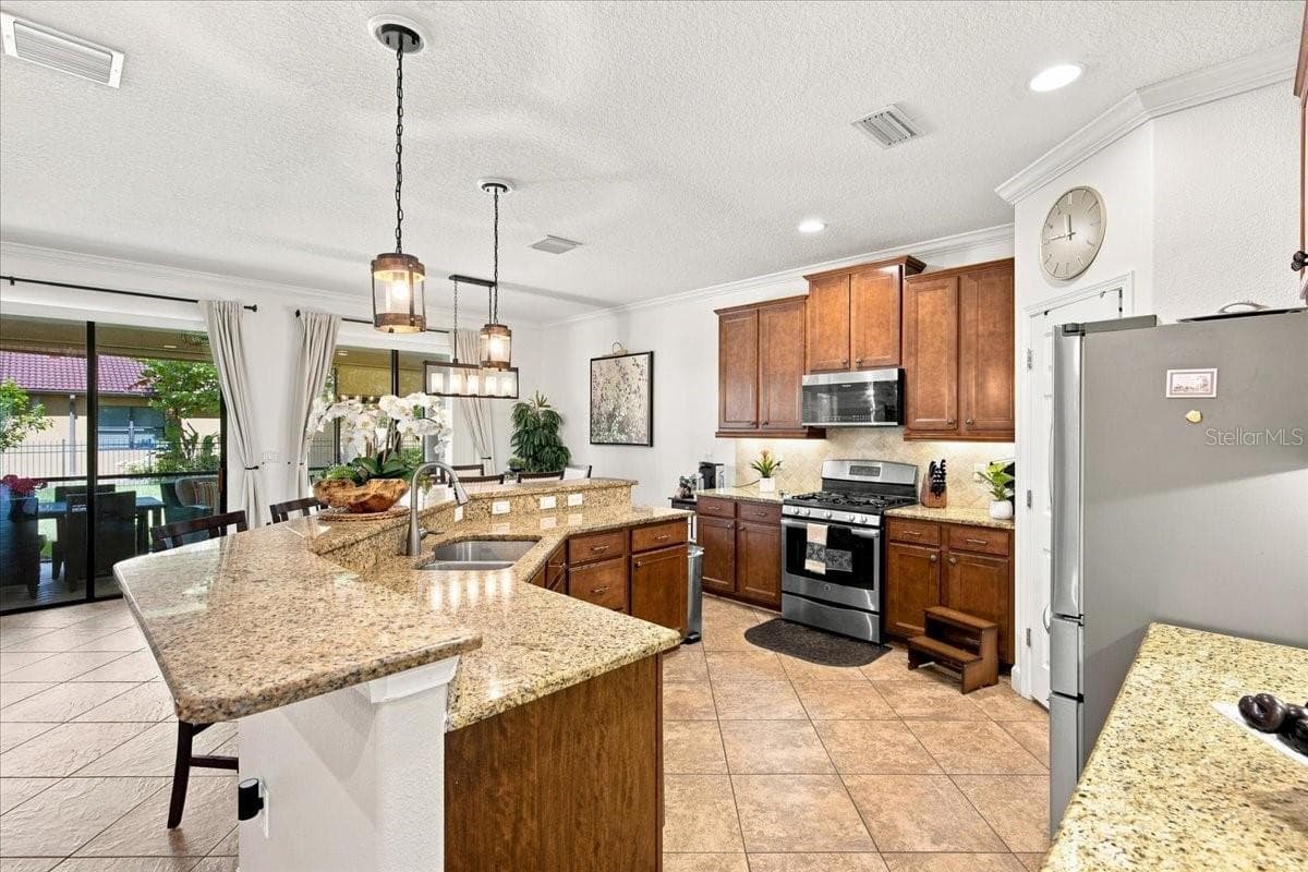 Kitchen - 4508 GRAND LAKESIDE DR E, PALM HARBOR