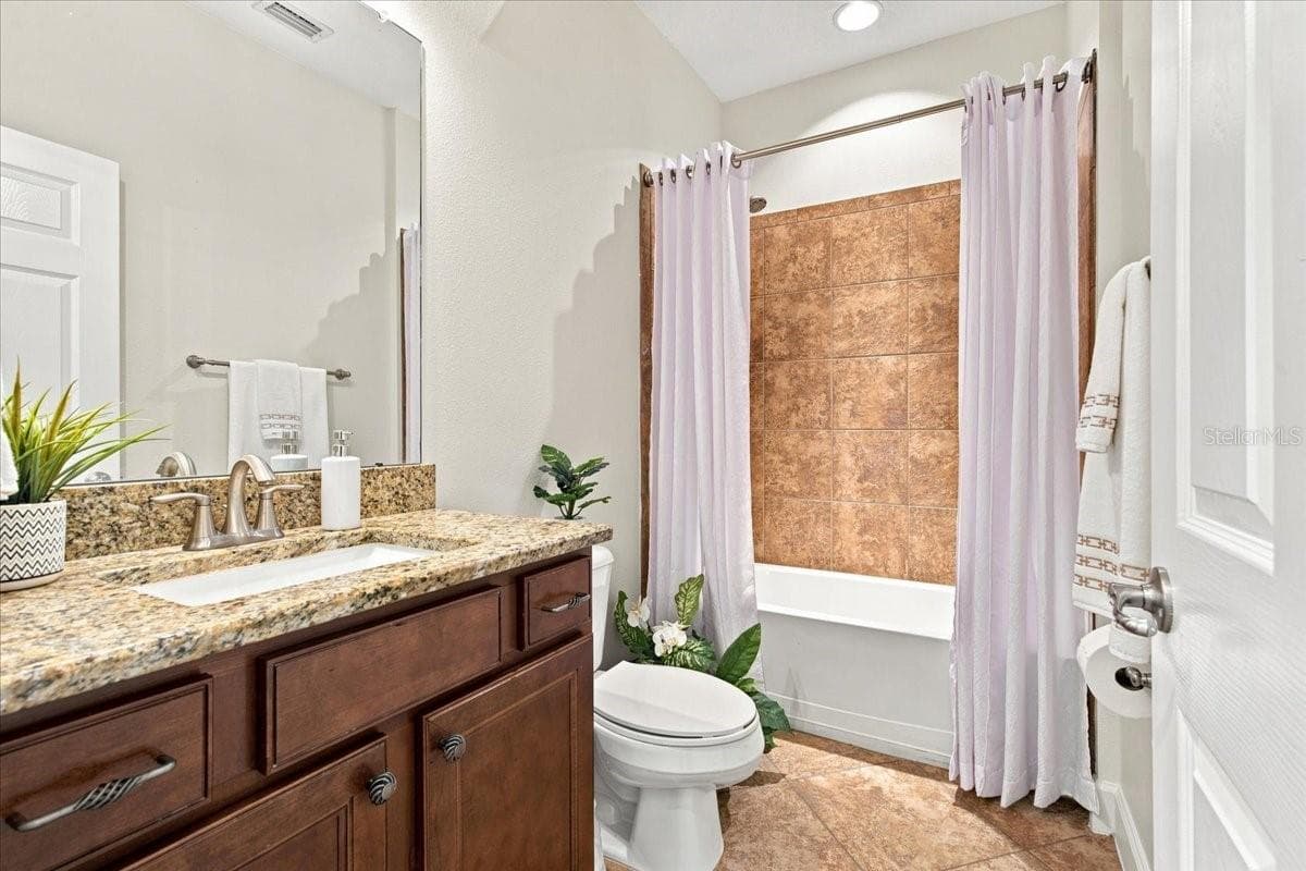 Single Family Residence at 4508 GRAND LAKESIDE DR E, PALM HARBOR, photo 15 of 62