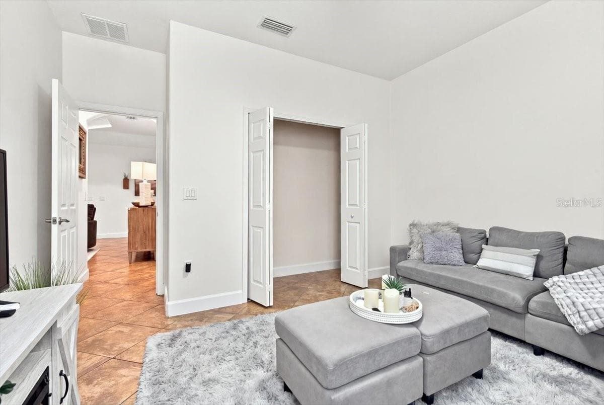 Bedroom - 4508 GRAND LAKESIDE DR E, PALM HARBOR